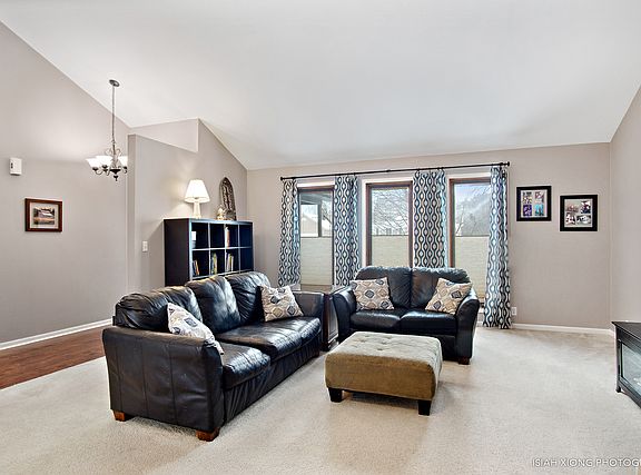 4th image of 500 Saratoga Dr