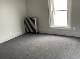 257 Turner St #6, Auburn, ME 04210