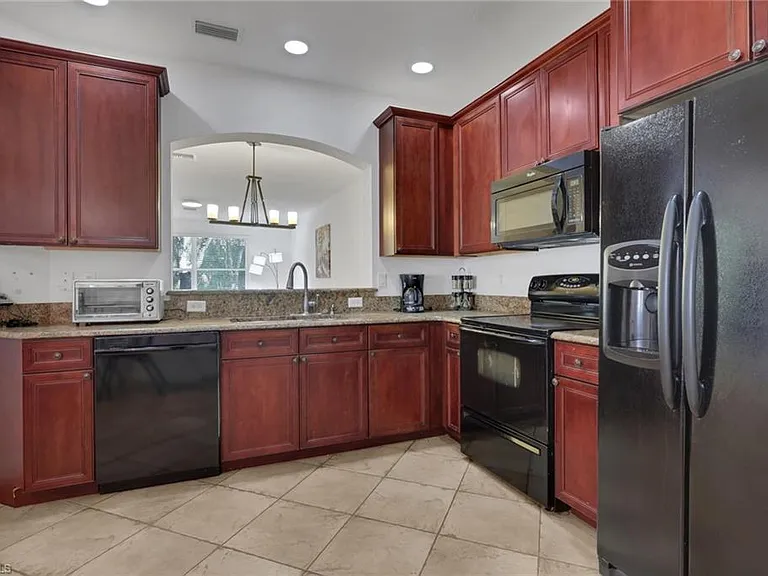 3353 Antica St — Photo 9