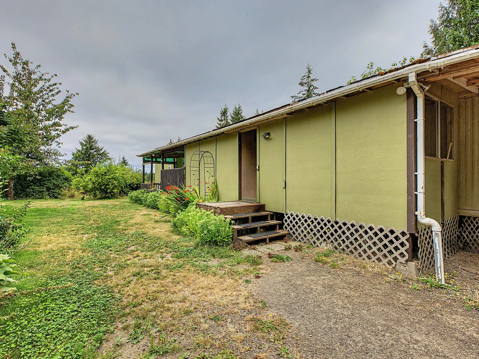 SE Skyhawk Ln, Port Orchard — Photo 2