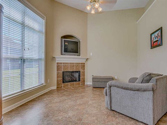 5th image of 5324 Silver Stone Dr