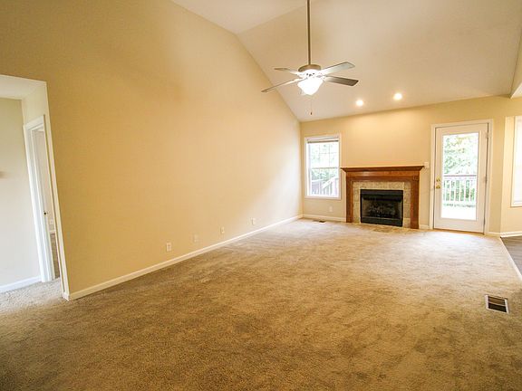 4th image of 1107 Gunpoint Dr