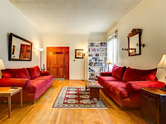 2nd image of 1725 Jefferson Ave