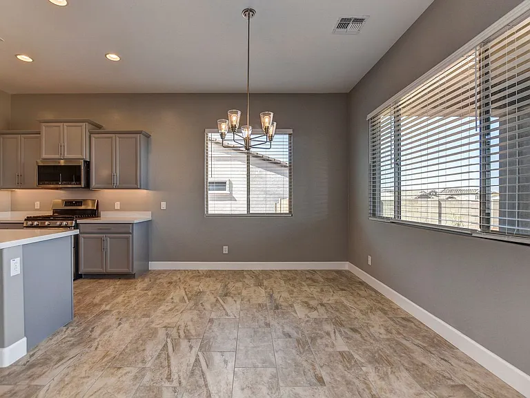 5388 Rocky Vista Dr — Photo 12
