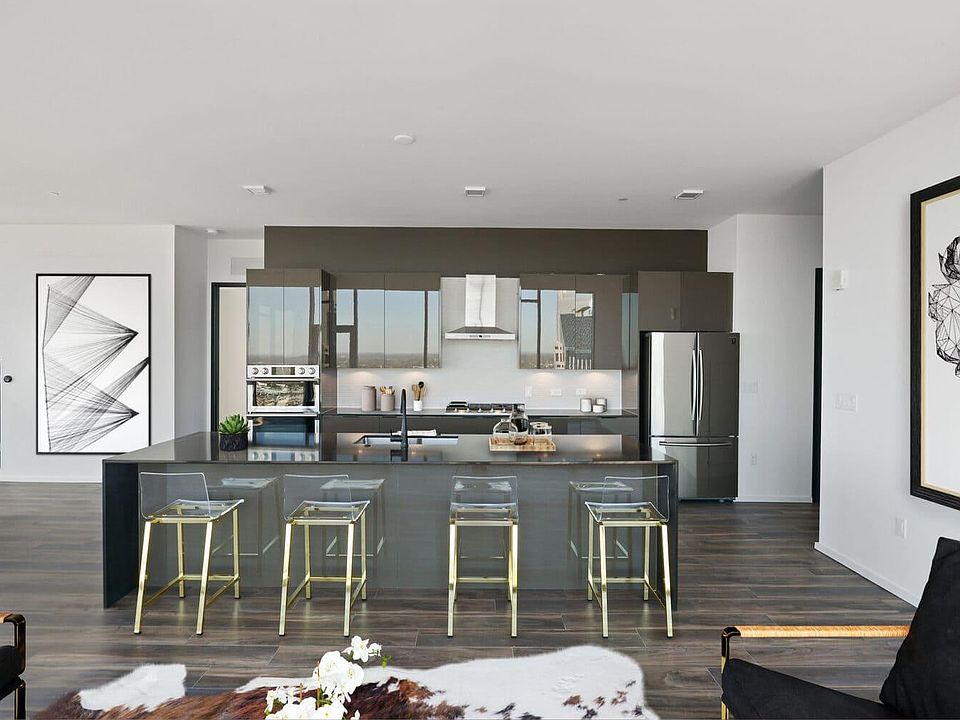 1st image of 327 Union St #306
