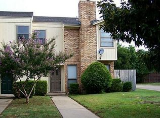 2431 Kingsford Ct, Arlington, TX 76017