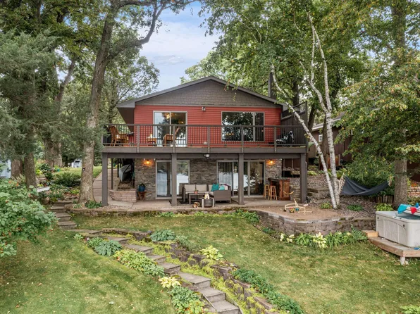 10801 55th St, Clear Lake, MN 55319