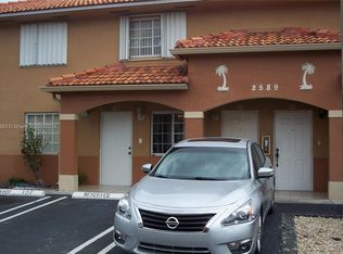 2589 W 76th St APT 202, Hialeah, FL 33016