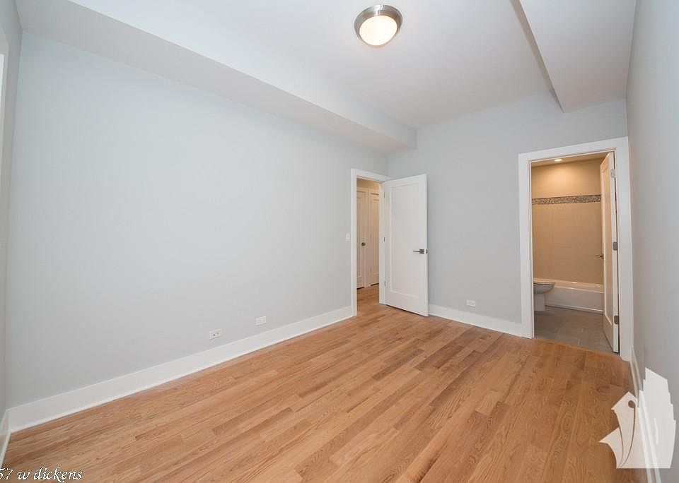 1st image of 1857 W Dickens Ave #1816