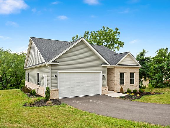 2nd image of 5594 Old Grove Ln