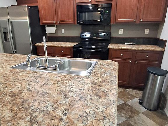 5th image of 54144 CATHERINE Avenue