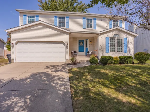 2914 Clearwater Ave, Bloomington, IL 61704