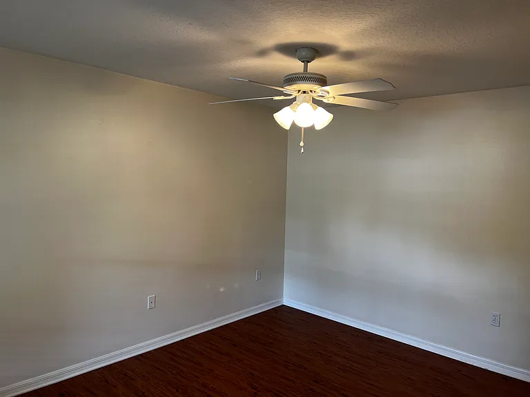 130 N Boston Ave — Photo 9