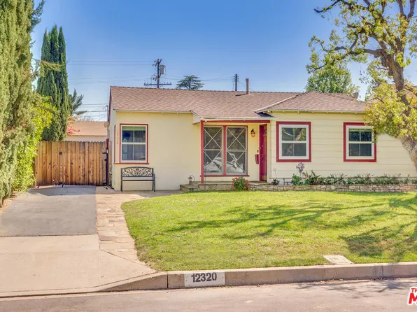 12320 Miranda St, Valley Village, CA 91607