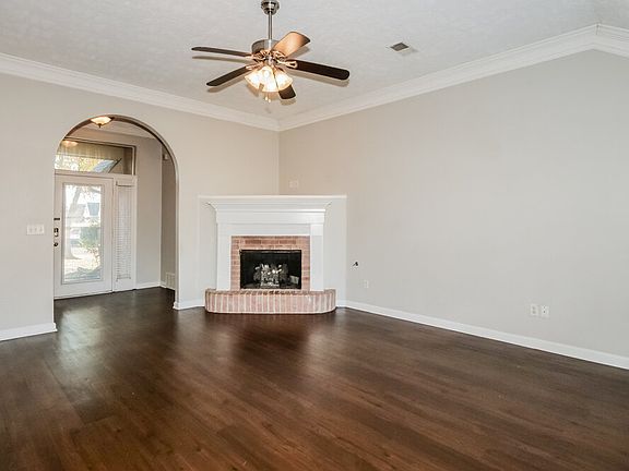 5th image of 13102 Braybourne Pl N
