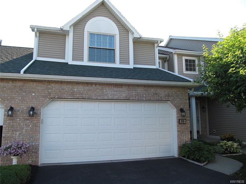 1st image of 19 Gardenville On The Grn