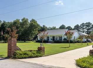 5448 Barchetta Dr, Hope Mills, NC 28348