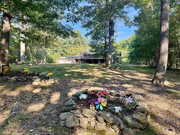 2nd image of 166 Tom Turner Rd