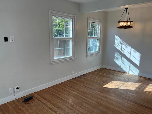 2 bed, 800 sqft, $3,750 — Photo 4