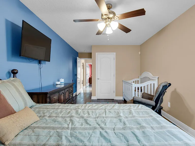 395 Camden Pass Ln — Photo 19