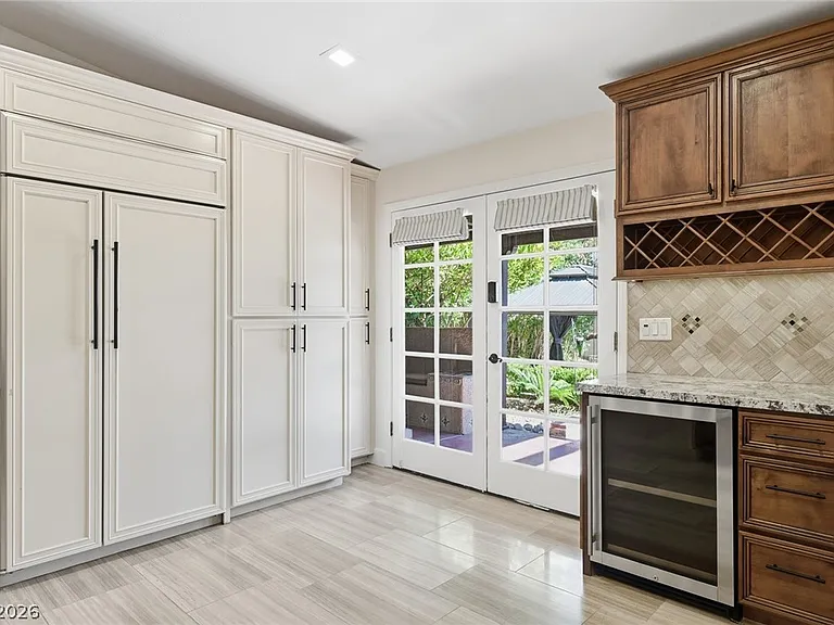 1410 S Monte Cristo Way — Photo 14