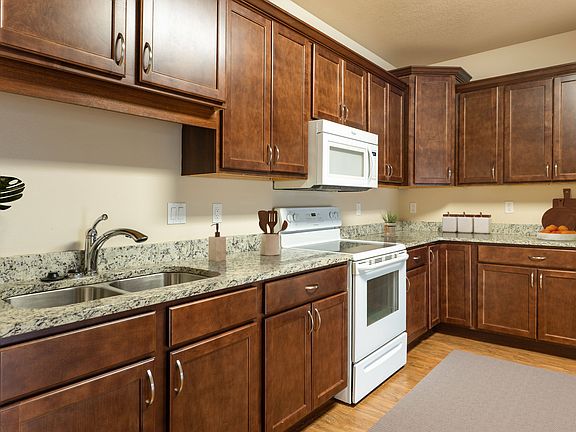 3rd image of 1414 Adventureland Dr NW #4209
