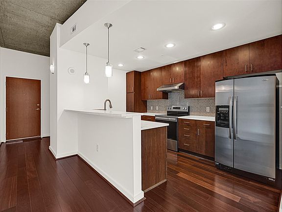 5th image of 5925 Almeda Rd Unit 11508