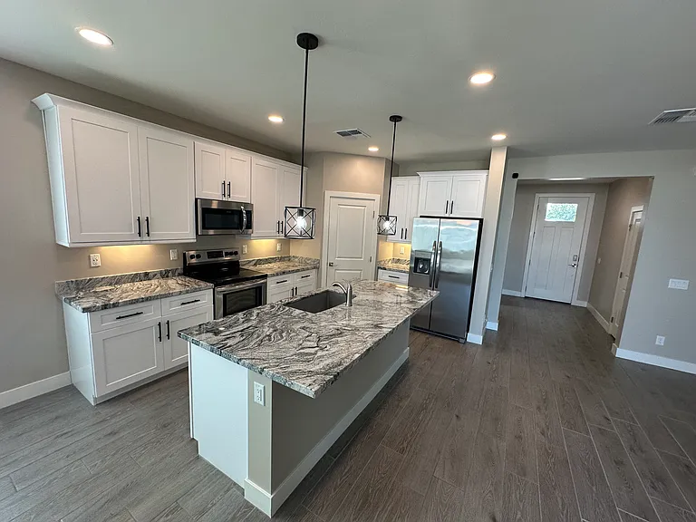5814 E Lockwood St — Photo 10