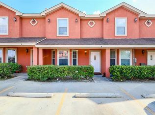 1016 Dickey Ln APT 5, Laredo, TX 78043