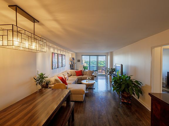 4th image of 110-11 Queens Blvd APT 20M