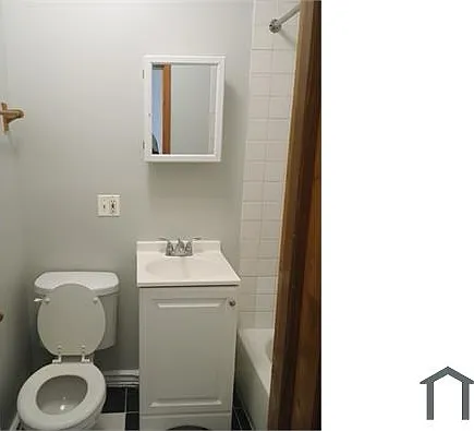 740 E 68th St #3E — Photo 10