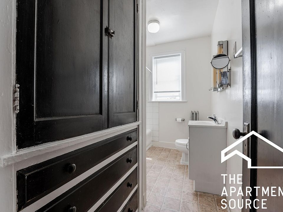 1st image of 4425 N Ashland Ave #N2cgdfznu