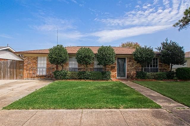 1st image of 1857 Green Oak Dr