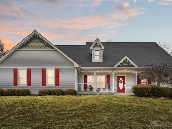 286 Victoria Pl, Waynesville, OH 45068