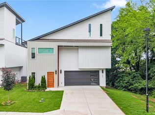 204 S Forest Canyon Ave, Fayetteville, AR 72701