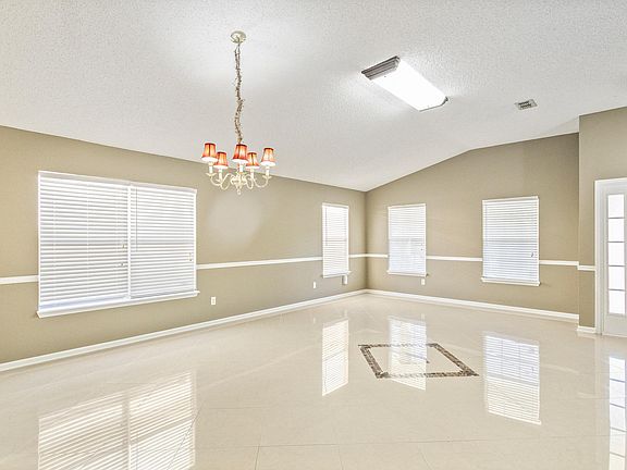 4th image of 12526 W Woodfield Cir