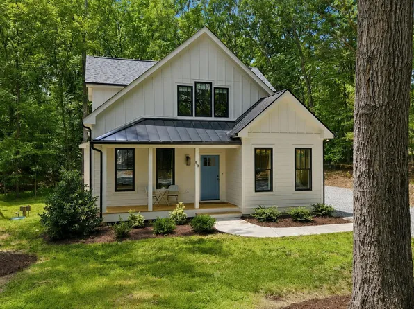 537 Twisted Maple Ln, Hillsborough, NC 27278
