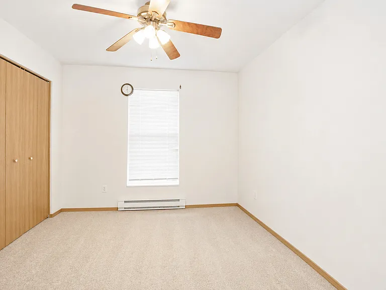 1206 Wesley Ave — Photo 15