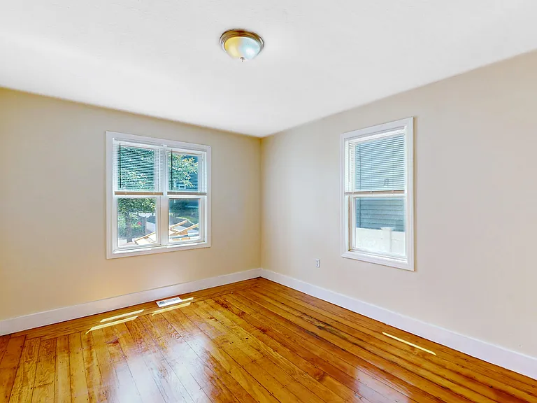 59 Armandine St #1 — Photo 5