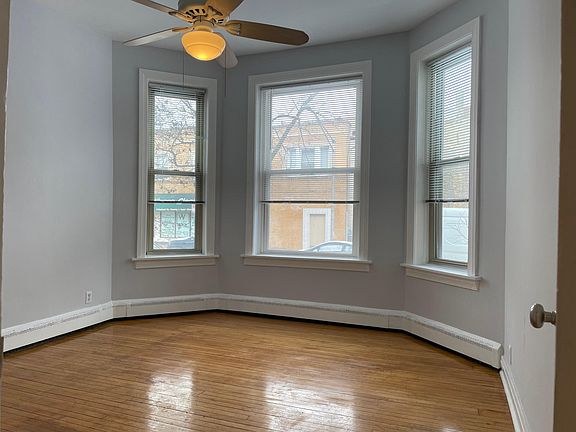 2nd image of 1479 W Winona St APT 1