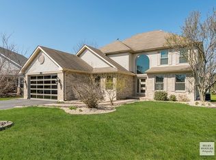 705 Lucky Ct, Oswego, IL 60543