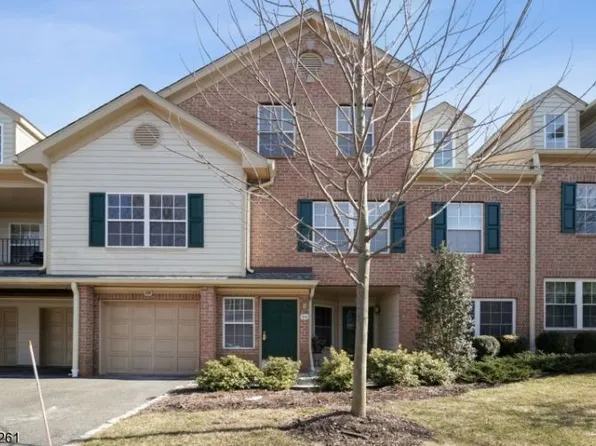 24 Davenport Pl #4004, Morristown, NJ 07960