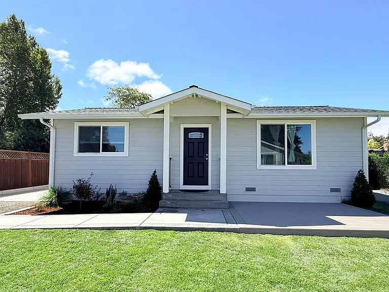 205 Barbara Ct #A — Photo 34