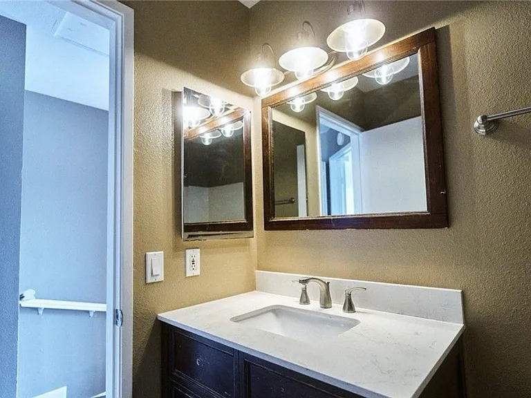 4517 College Way #J — Photo 35