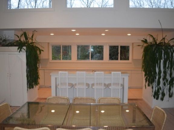 5th image of 73 Woodland Dr