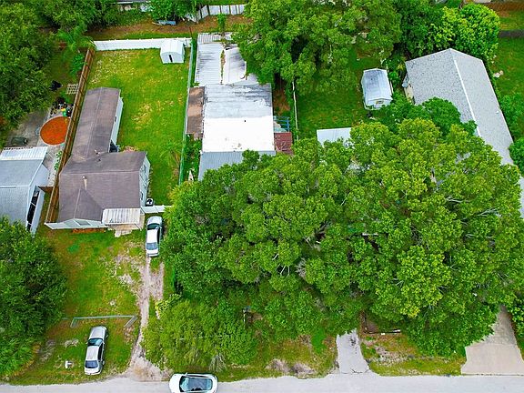 5th image of 3499R 51st Ct N