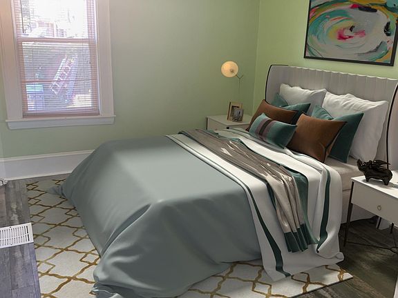 3rd image of 28 Lincoln St #1