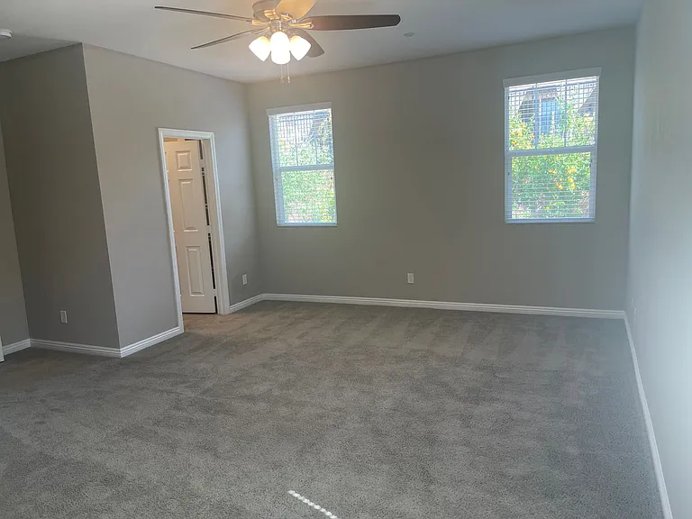 3077 Sarsina Ave — Photo 7