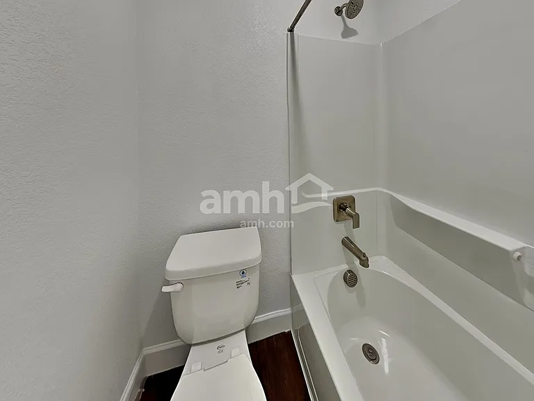 8264 Joyce Cir — Photo 15