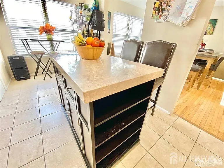 790 Harbortown Blvd — Photo 6